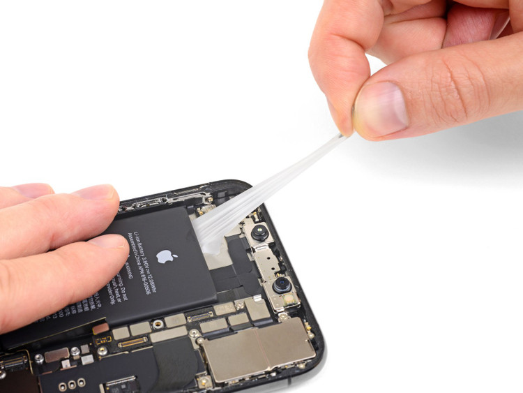 باتری آیفون xs max (اورجینال گرید A) با ۱۲ ماه گارانتی تعویض از موبایل شاپ کرج